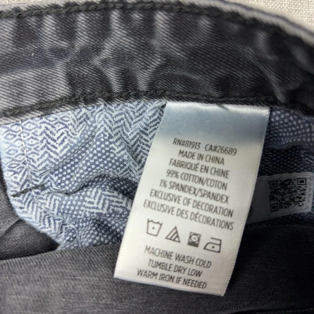 Robert Graham Classic Yates Jeans Mens 31x28 Gray Charcoal Wash Straight Denim